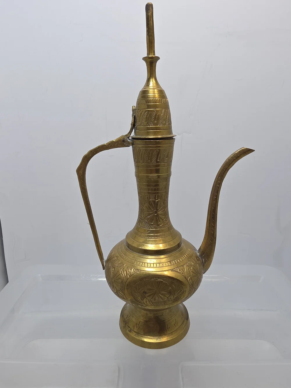 Vintage Engraved Brass Middle Eastern Dallah Coffee Pot Tea Pot Ewer (B1)